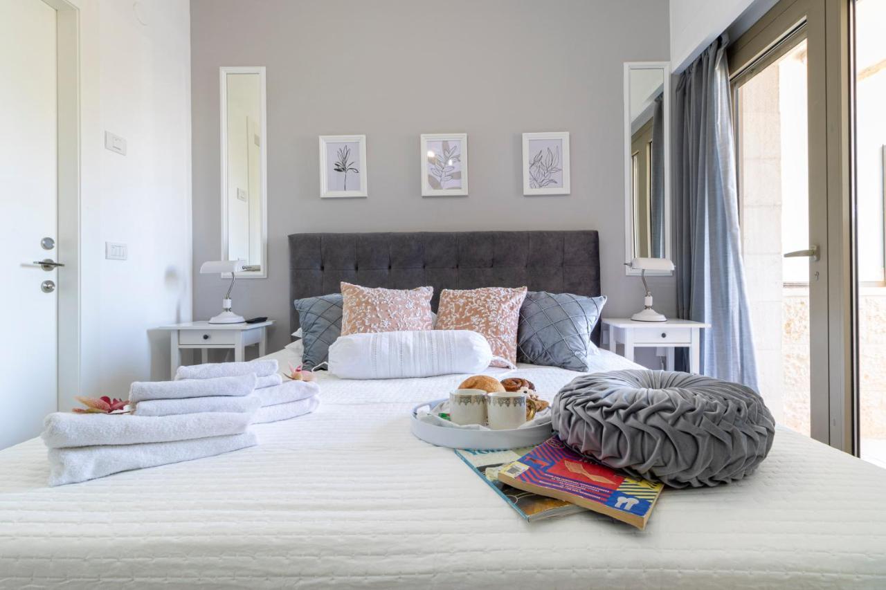 Luxury Three-Bedroom/Terrace Over Old City View Jerusalem Eksteriør billede