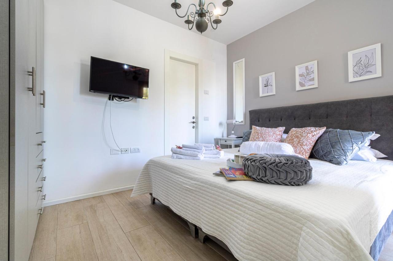 Luxury Three-Bedroom/Terrace Over Old City View Jerusalem Eksteriør billede